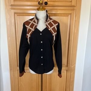 Black and Brown Rough Rider women’s Button-Front Top with Geometric Shoulder